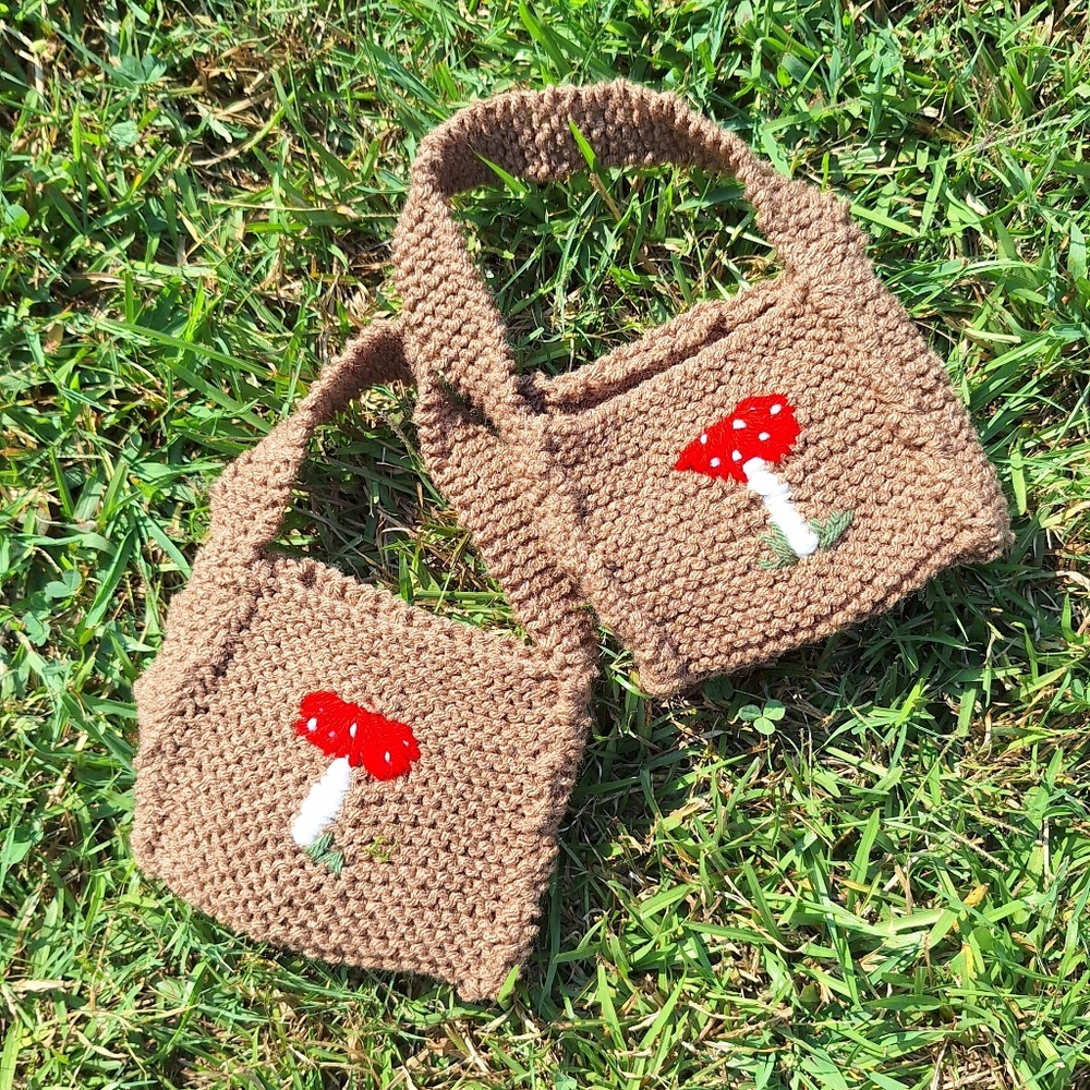 Mini Mushroom Purse